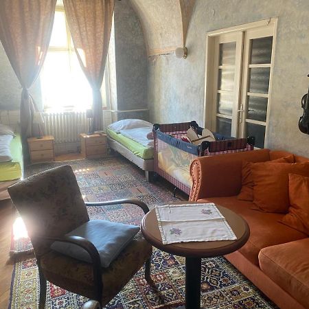 Апартаменти Apartman Bohema Kourim Екстер'єр фото